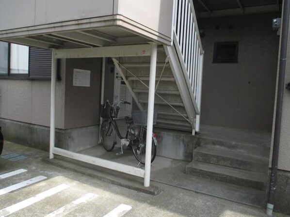 メゾンヴェールIIの物件内観写真